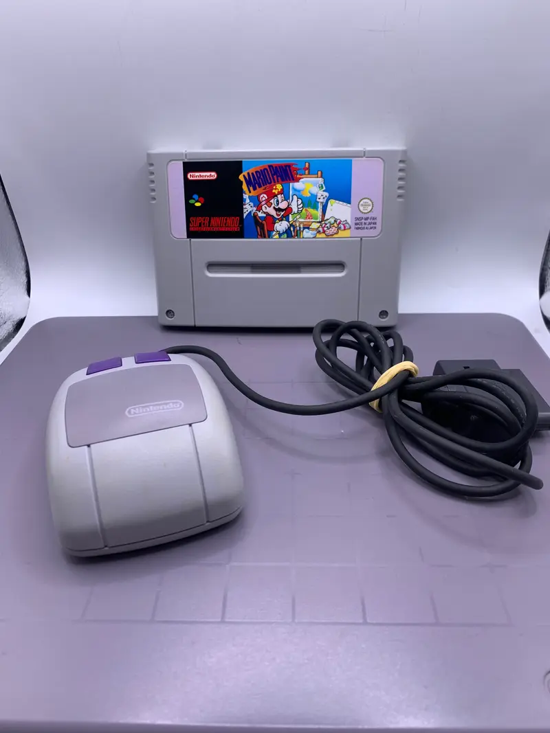 Mario Paint (Mouse + pad) – SNES
